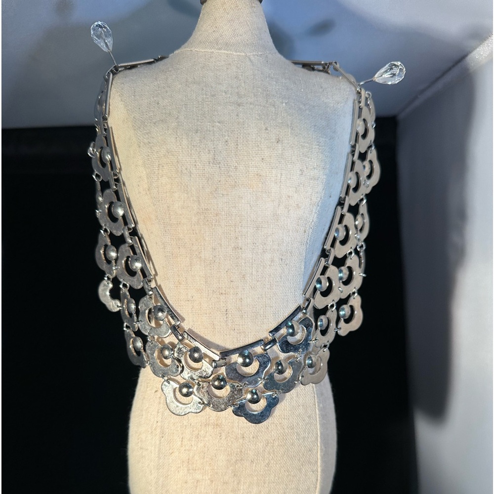 Stella and Dot Alexandria silver necklace